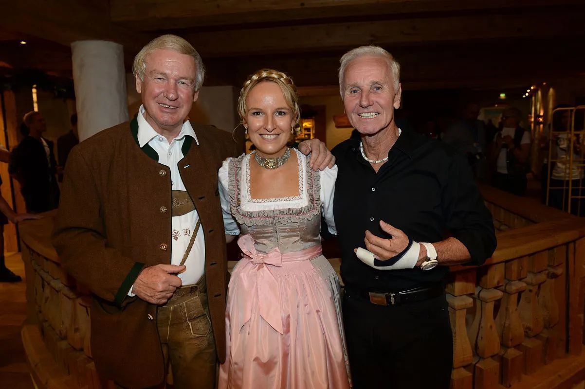 Balthasar und Maria Hauser mit Klaus Eberhartinger ©Stanglwirt|BrauerPhotos
