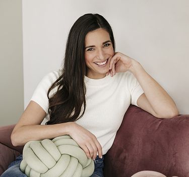 Sally Özcan