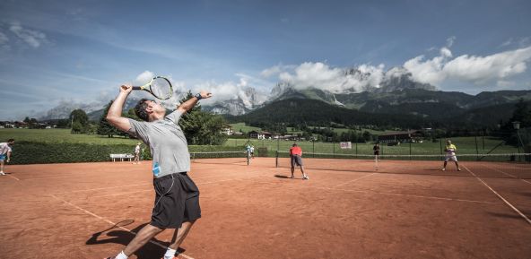 PBI Tennis School
