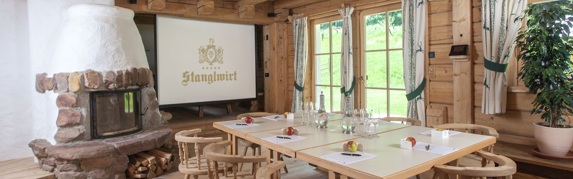 <strong>Incentive - Veranstaltung</strong><br><br>Für Vorträge und Indoor-Veranstaltungen stehen Ihnen unterschiedlich große Seminarräume zur Verfügung, der Sport- und Wellnessbereich lockt mit viel Action und Entspannung...