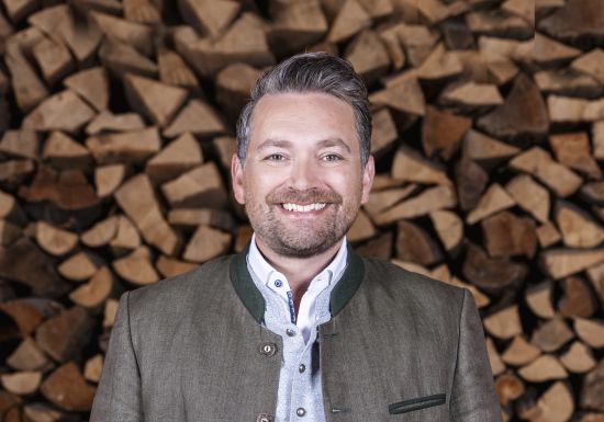 Daniel Campbell - F&B Director