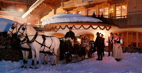 Horse-drawn carriage ride at the Stanglwirt