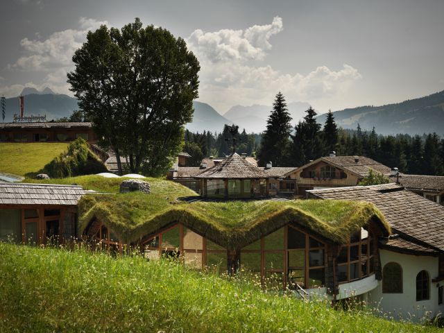 Green roofs and green philosophy