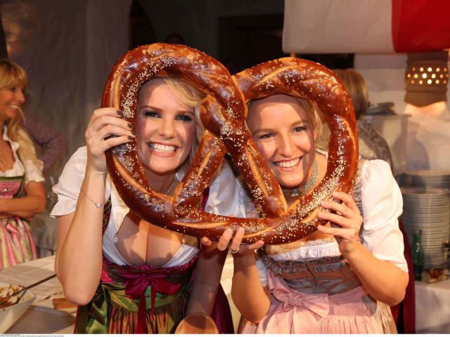 Monica Ivancan und Maria Hauser - KirschnerMedia