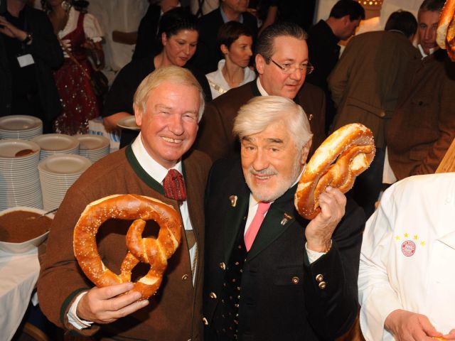 Stanglwirt Balthasar Hauser und Mario Adorf