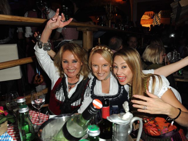 v.l. Gabi Dück, Maria Hauser und Sandy Pocher