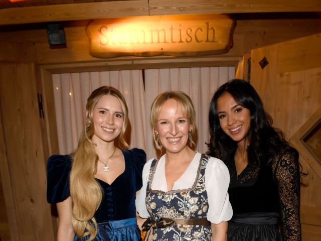 Anika Neuer, Maria Hauser & Ines Laimer